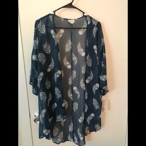 Lularoe Lyndsay Kimono
